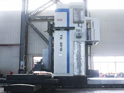 Mandriladora e fresadora CNC tipo floor